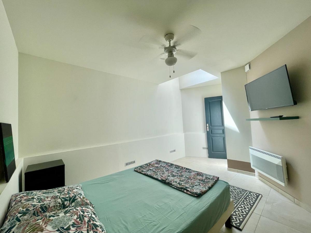 Appartement Souplex Jardin Proche Autoroute, Plages Et Attractions, Wifi - Tv, Calme Bessan Exteriör bild