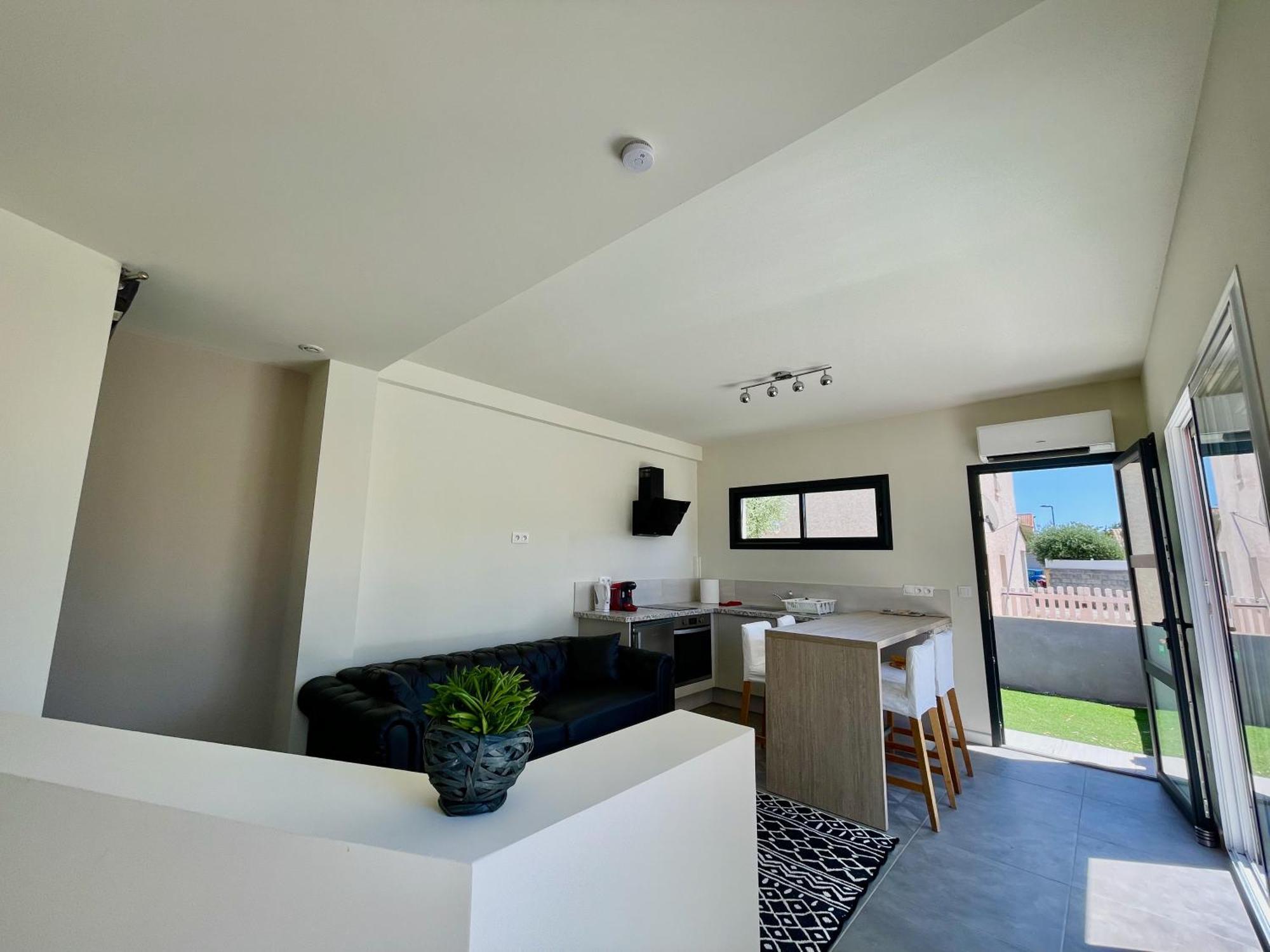 Appartement Souplex Jardin Proche Autoroute, Plages Et Attractions, Wifi - Tv, Calme Bessan Exteriör bild